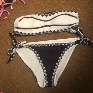 Strapless bathing suit set